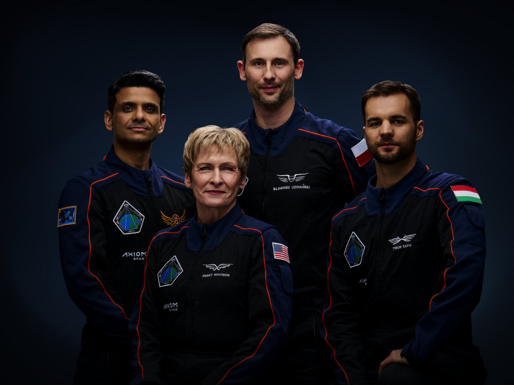 Fotografia przedstawia astronautów misji Axiom-4.