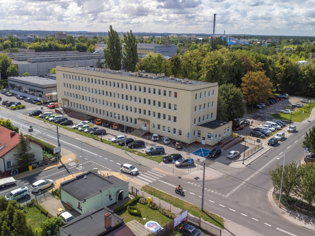 Fotografia przedstawia budynek Miejskiego Ośrodka Pomocy Rodzinie..