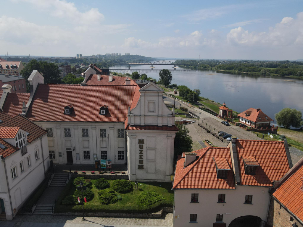 Fotografia przedstawia budynek Muzeum.