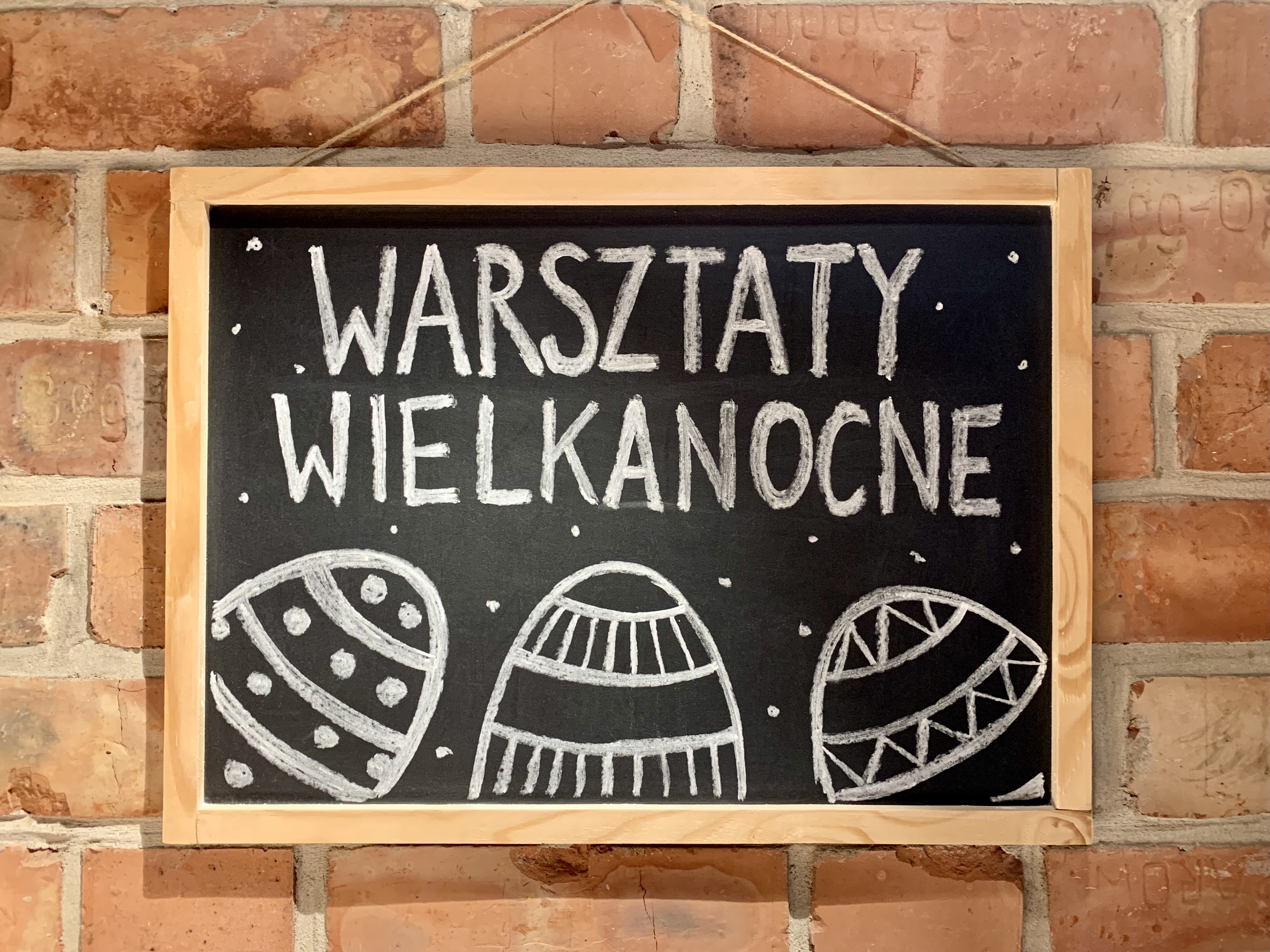 Grafika przedstawia plakat wydarzenia.